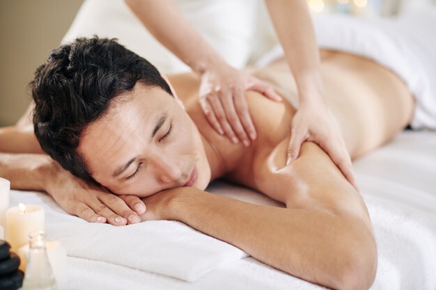 deep-tissue-massage_274689-12850 (1)